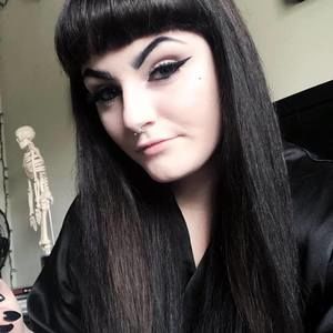 Meet your Posher, Lindsey